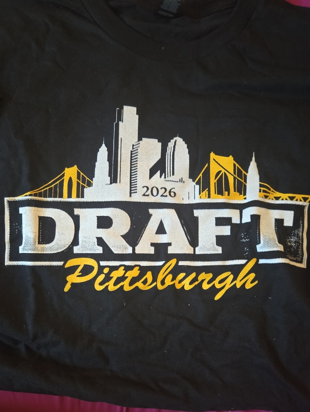 Women's Black Tee with White and Yellow Pittsburgh Draft 2026 Graphic, Sze Med